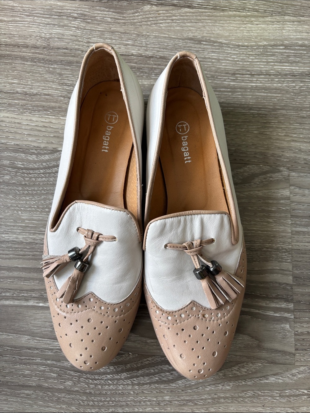 Women's White and Blush Tassel Loafers